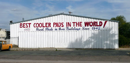 Miracle Breeze, Store Front